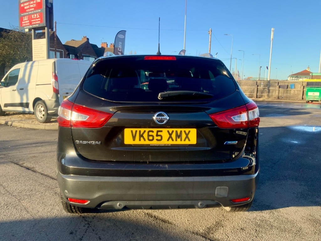 Used Nissan Qashqai 2015 for sale - 76782842: Photo 8