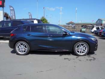 Used Infiniti Q30 2017 for sale - 74569381: Photo