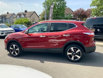 Used Nissan Qashqai 2017 for sale - 79536272: Photo