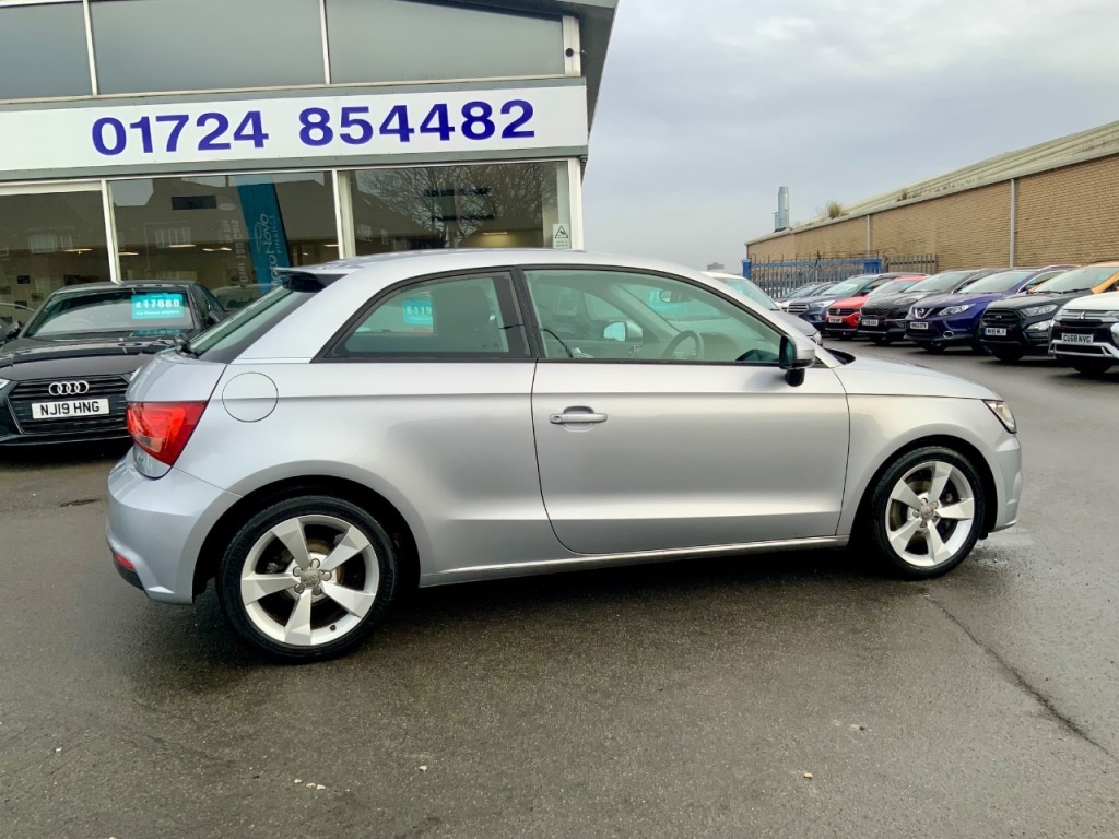 Used Audi A1 2015 for sale - 77171473: Photo 3