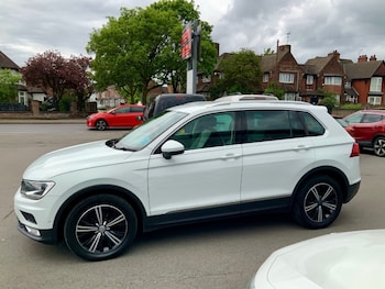 Used Volkswagen Tiguan 2017 for sale - 78653491: Photo