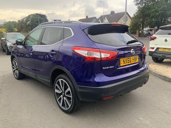 Used Nissan Qashqai 2016 for sale - 79665455: Photo