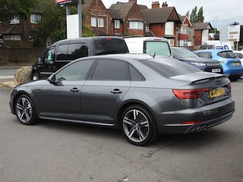 Used Audi A4 2017 for sale - 78748910: Photo