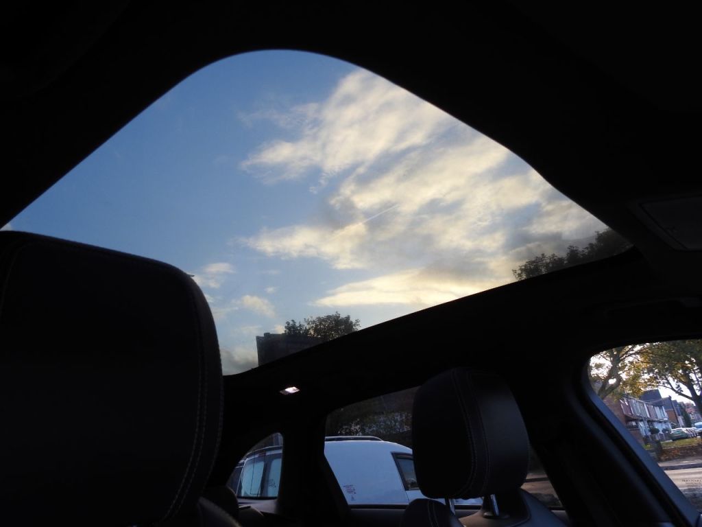 Used Jaguar F-Pace 2017 for sale - 76436445: Photo 22