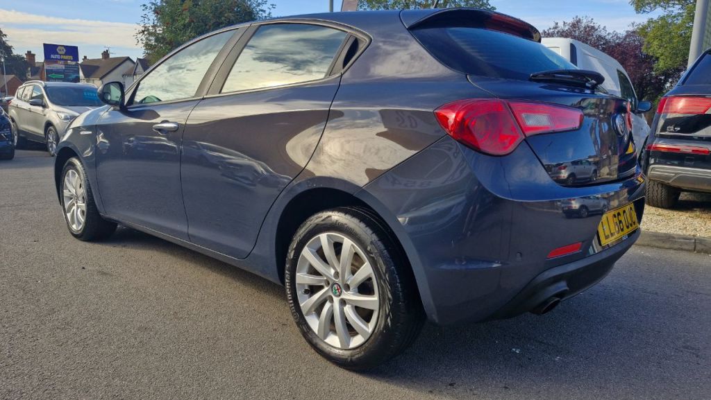 Used Alfa Romeo Giulietta 2016 for sale - 76118264: Photo 7