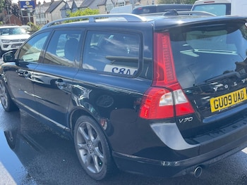 Used Volvo V70 2009 for sale - 78631059: Photo