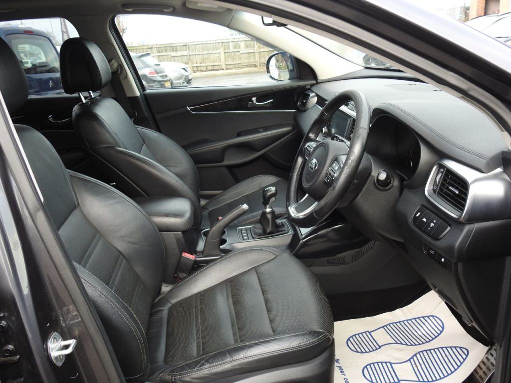 Used Kia Sorento 2017 for sale - 76904806: Photo 16