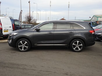 Used Kia Sorento 2017 for sale - 76904806: Photo