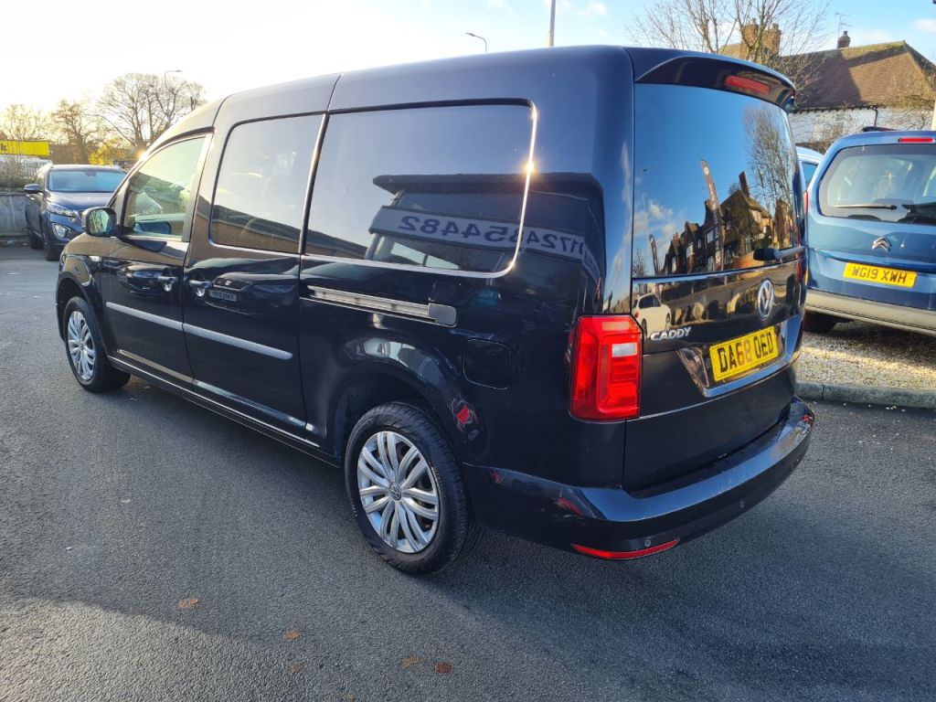 Used Volkswagen Caddy Maxi 2018 for sale - 76895930: Photo 5