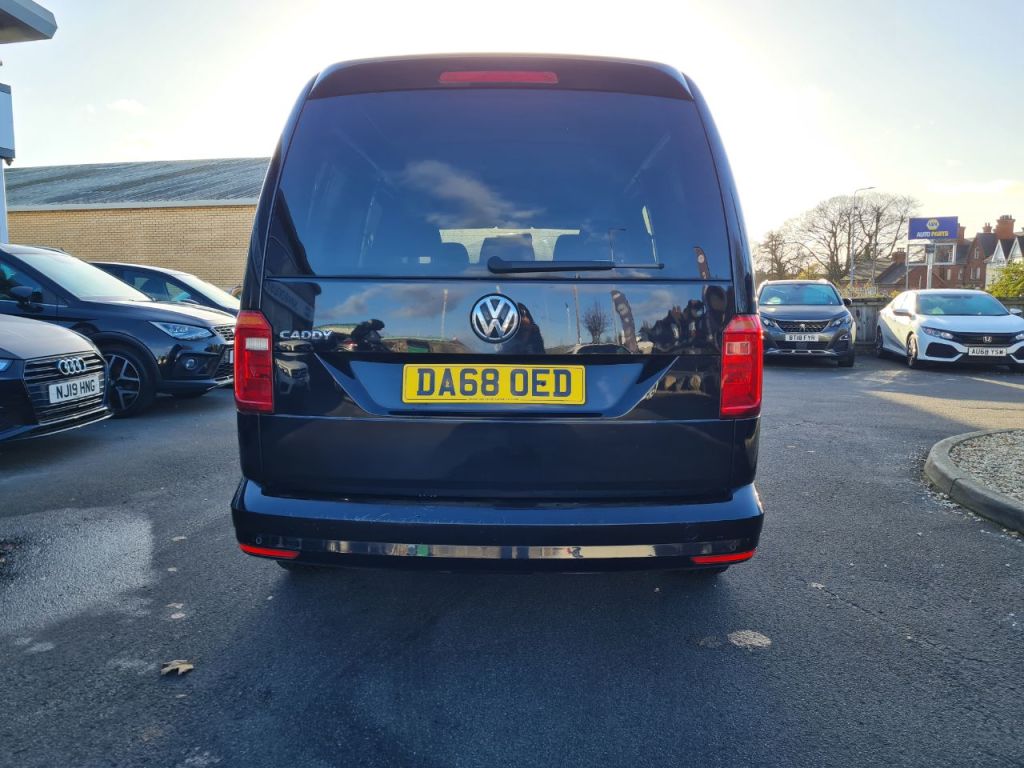 Used Volkswagen Caddy Maxi 2018 for sale - 76895930: Photo 6
