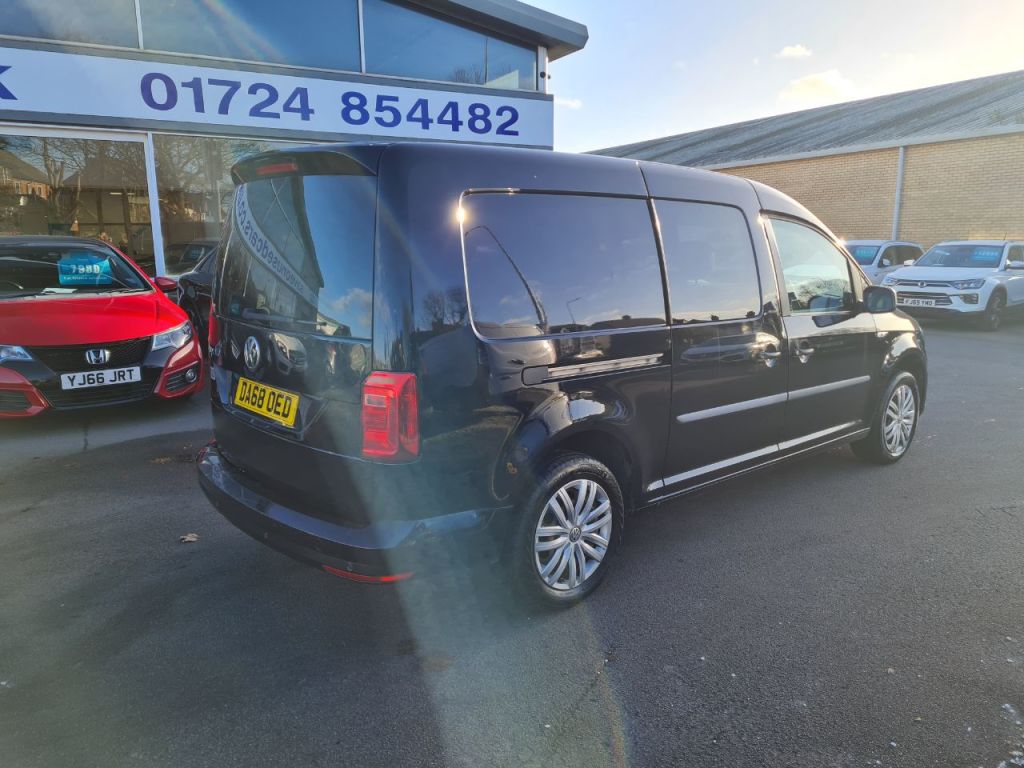 Used Volkswagen Caddy Maxi 2018 for sale - 76895930: Photo 7