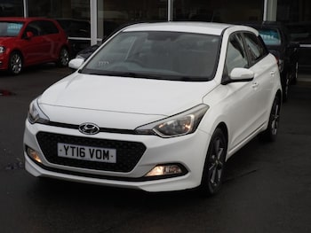 Used Hyundai i20 2016 for sale - 76723520: Photo