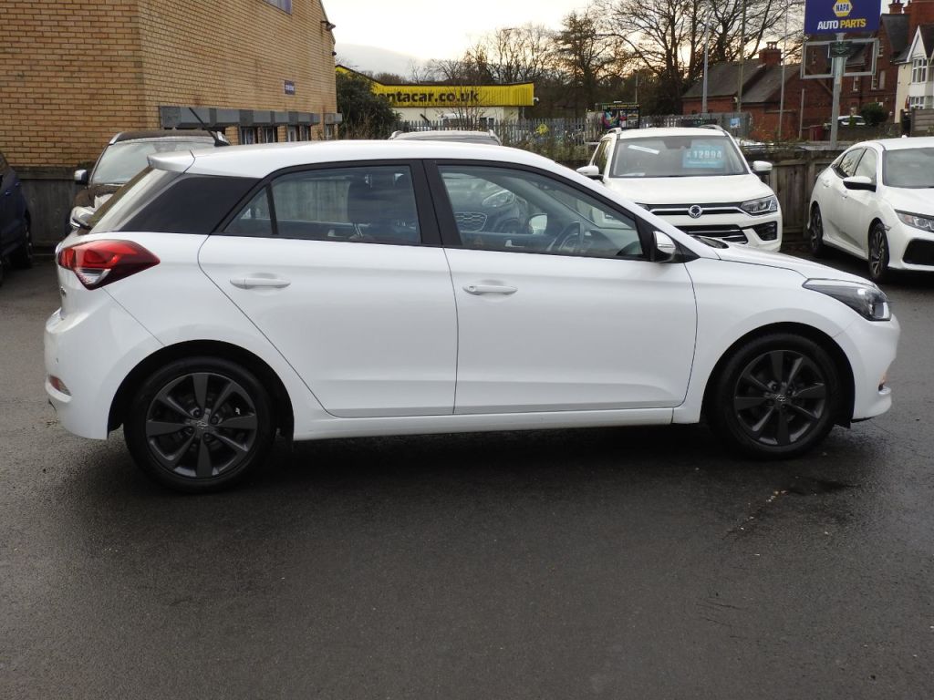 Used Hyundai i20 2016 for sale - 76723520: Photo 5