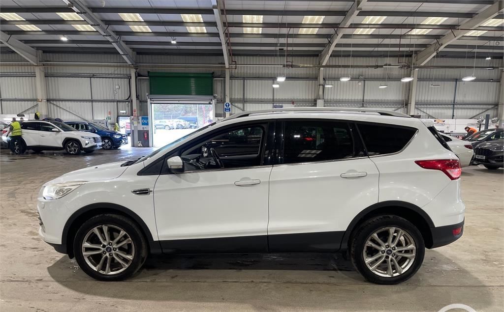 Used Ford Kuga 2013 for sale - 78025998: Photo 2