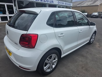 Used Volkswagen Polo 2016 for sale - 79032139: Photo
