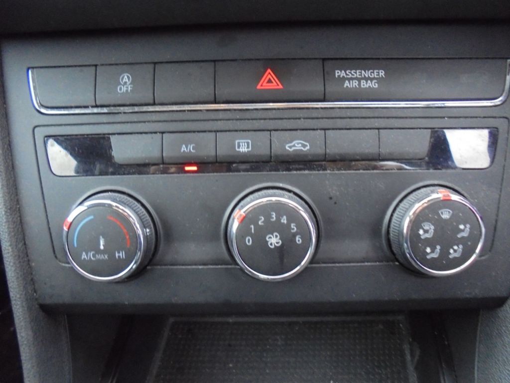 Used SEAT Leon 2019 for sale - 76469358: Photo 11