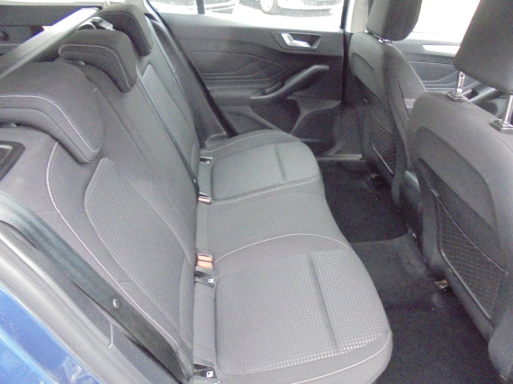 Used Ford Focus 2022 for sale - 78095712: Photo 8
