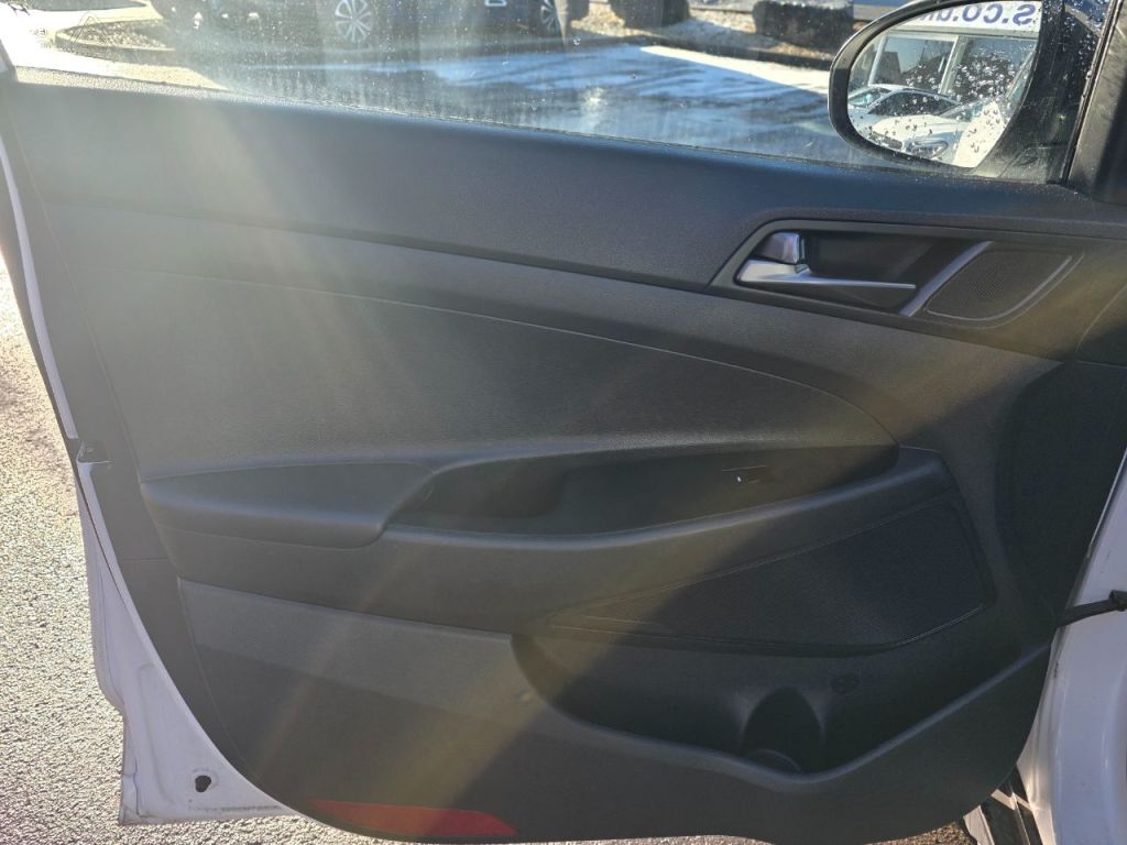 Used Hyundai TUCSON 2018 for sale - 77161314: Photo 9