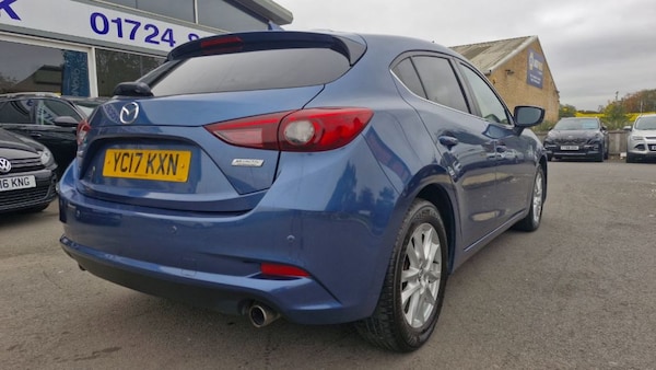 Used Mazda Mazda3 2017 for sale - 73853328: Photo 4