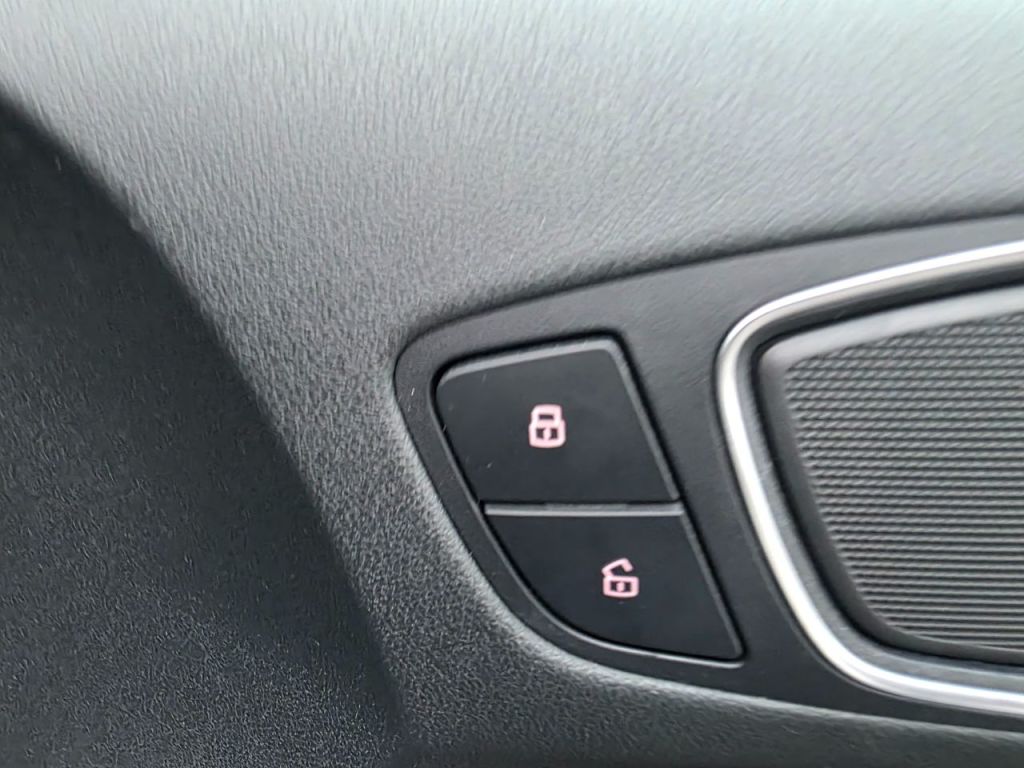 Used Audi A1 2014 for sale - 77382184: Photo 22