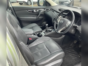 Used Nissan Qashqai 2017 for sale - 78682235: Photo