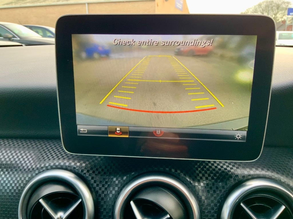 Used Mercedes-Benz A-Class 2018 for sale - 77582555: Photo 8