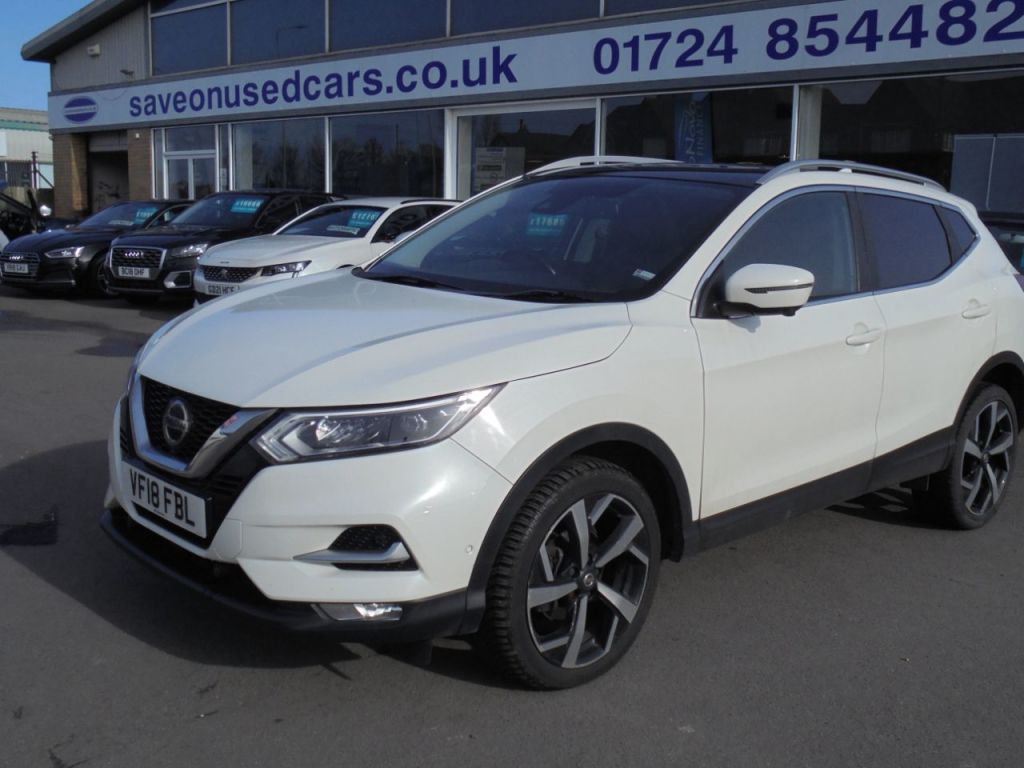 Used Nissan Qashqai 2018 for sale - 77582577: Photo 2