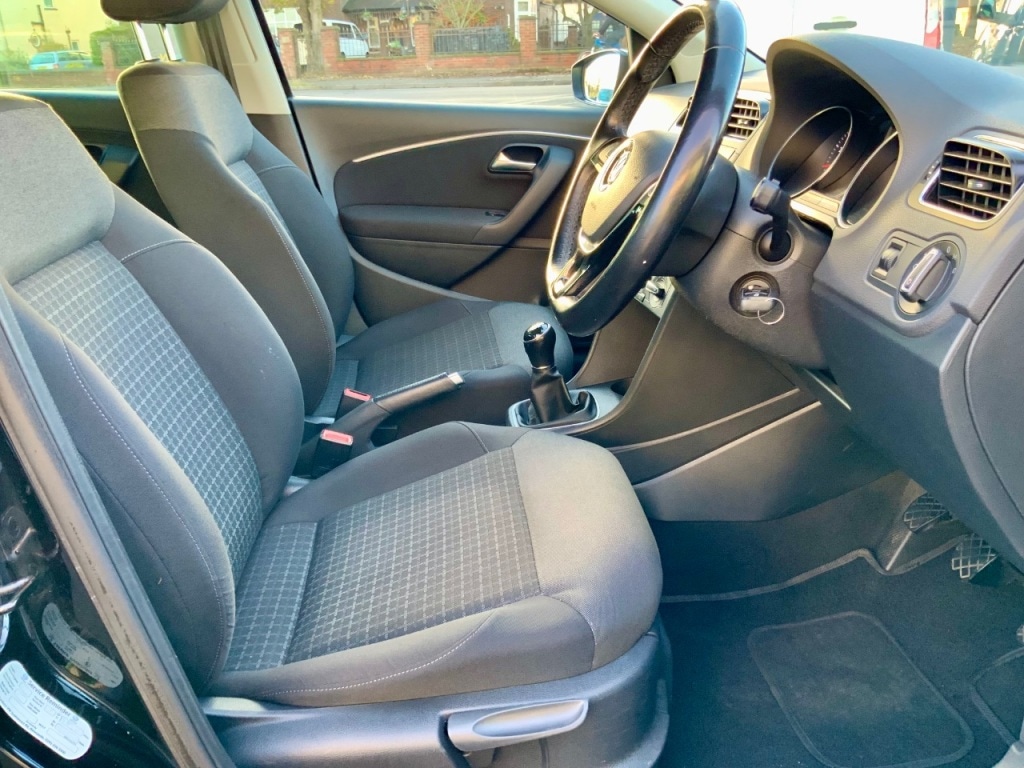 Used Volkswagen Polo 2015 for sale - 76697968: Photo 5