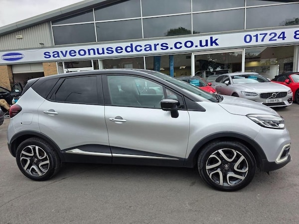 Used Renault Captur 2018 for sale - 74830051: Photo 2