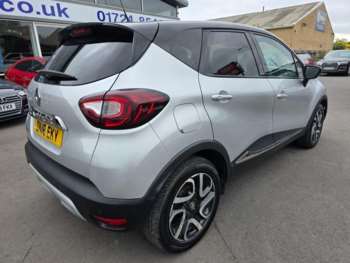 Used Renault Captur 2018 for sale - 74830051: Photo
