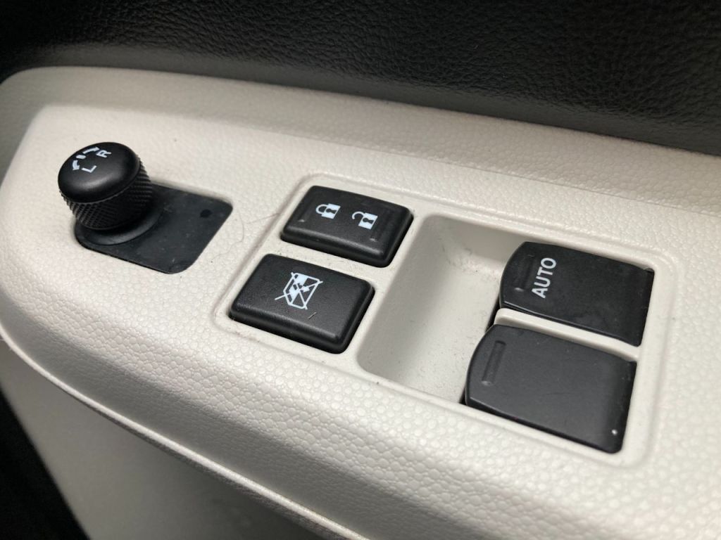 Used Suzuki Ignis 2017 for sale - 77546254: Photo 8