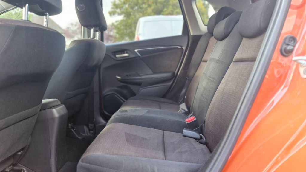 Used Honda Jazz 2017 for sale - 76391548: Photo 15