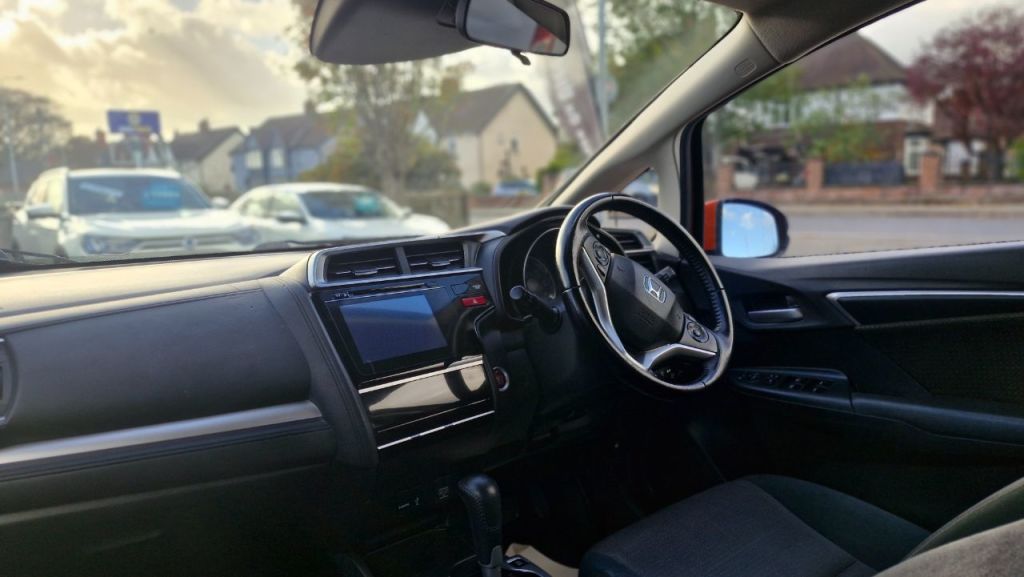 Used Honda Jazz 2017 for sale - 76391548: Photo 16