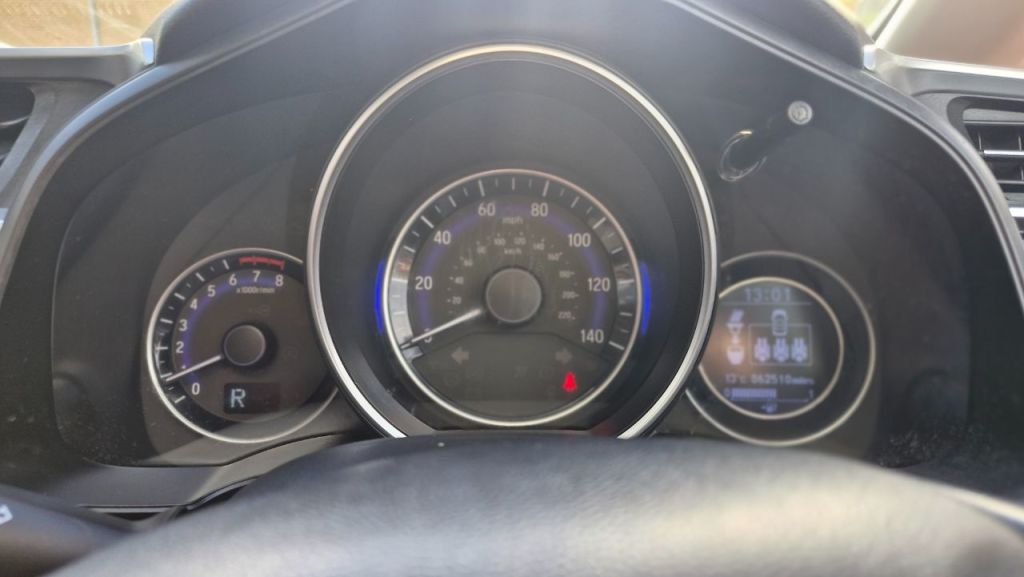 Used Honda Jazz 2017 for sale - 76391548: Photo 18