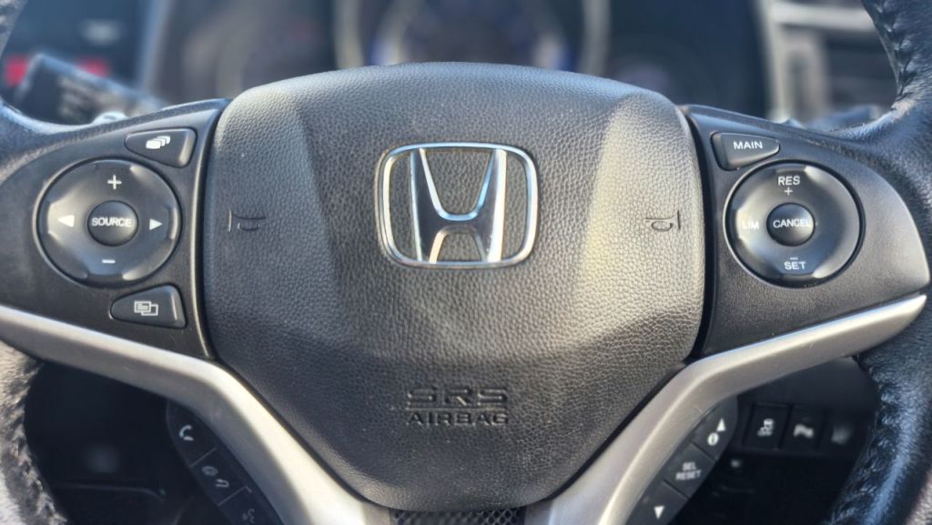 Used Honda Jazz 2017 for sale - 76391548: Photo 28