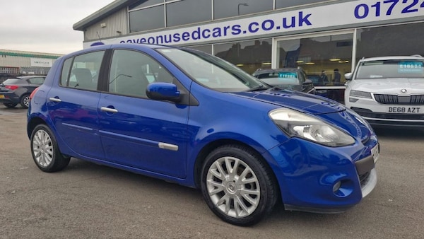 Used Renault Clio 2010 for sale - 76118256: Photo 1