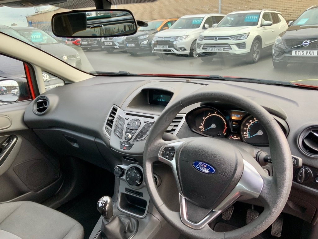 Used Ford Fiesta 2016 for sale - 76961732: Photo 9