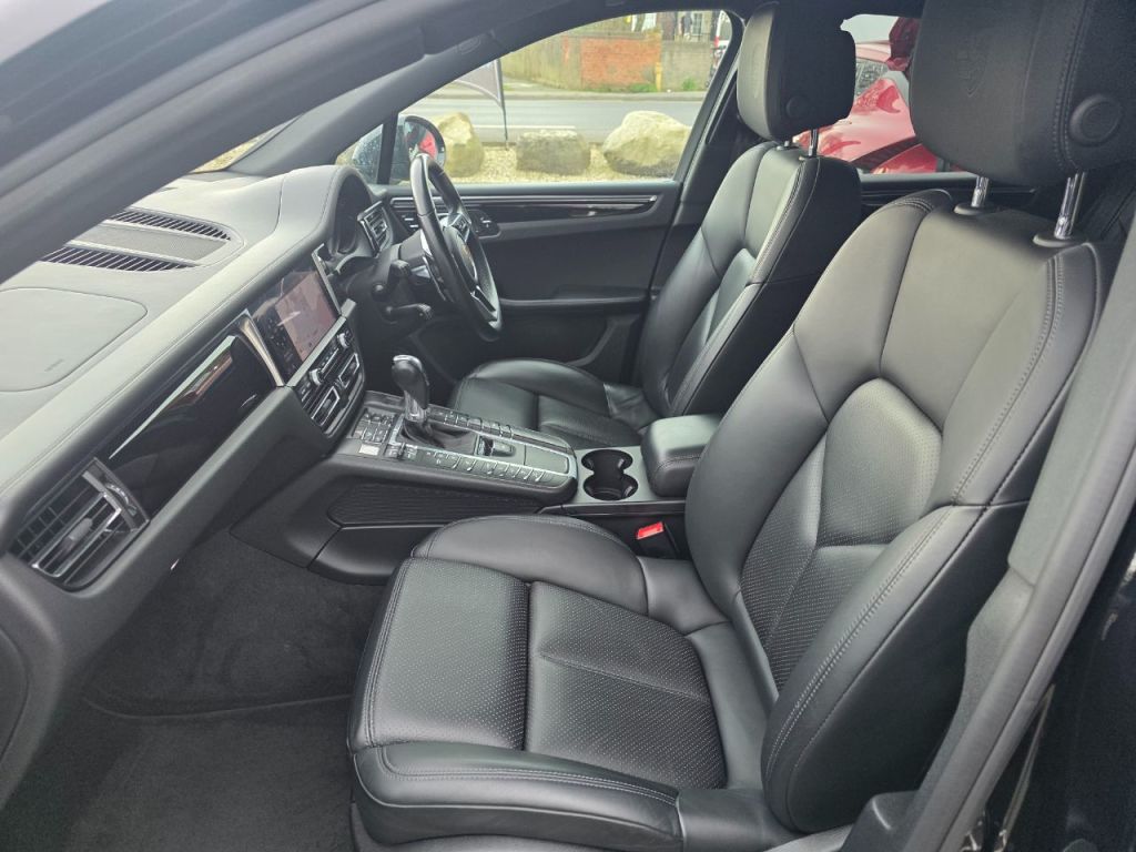 Used Porsche Macan 2018 for sale - 77967756: Photo 10