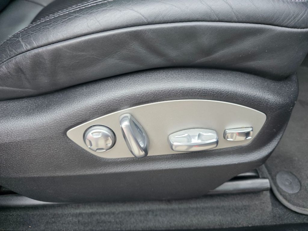 Used Porsche Macan 2018 for sale - 77967756: Photo 21