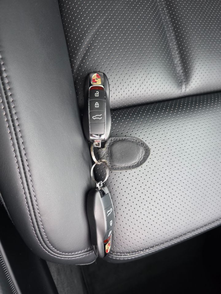 Used Porsche Macan 2018 for sale - 77967756: Photo 33