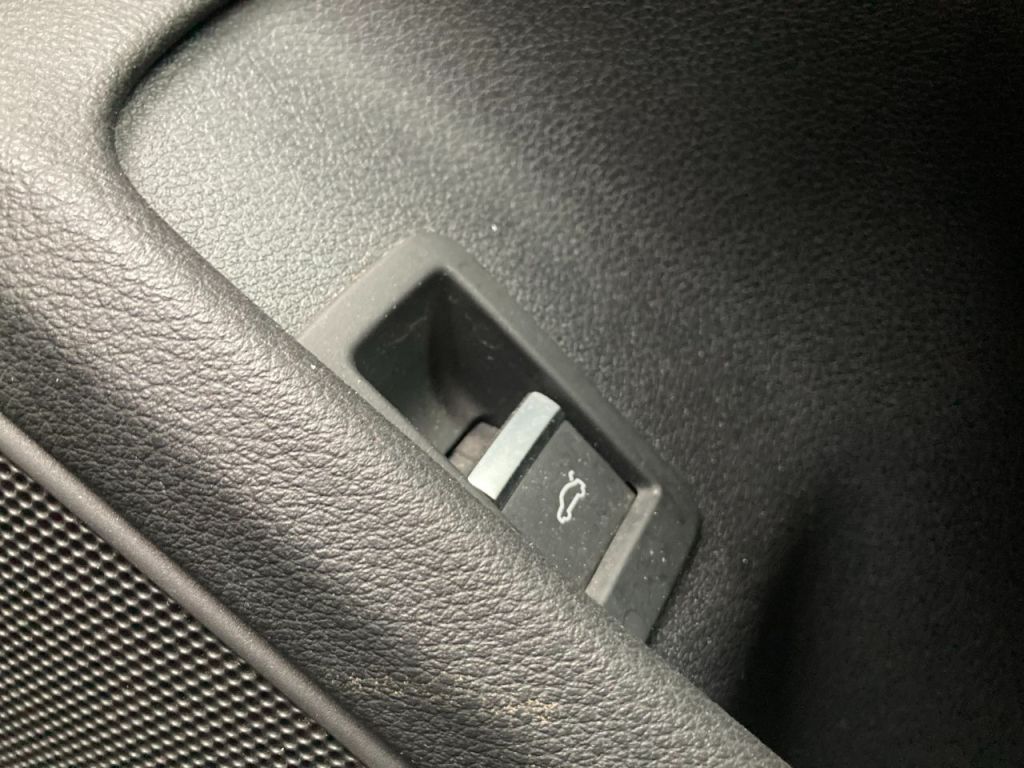 Used Audi A4 2019 for sale - 77620820: Photo 11