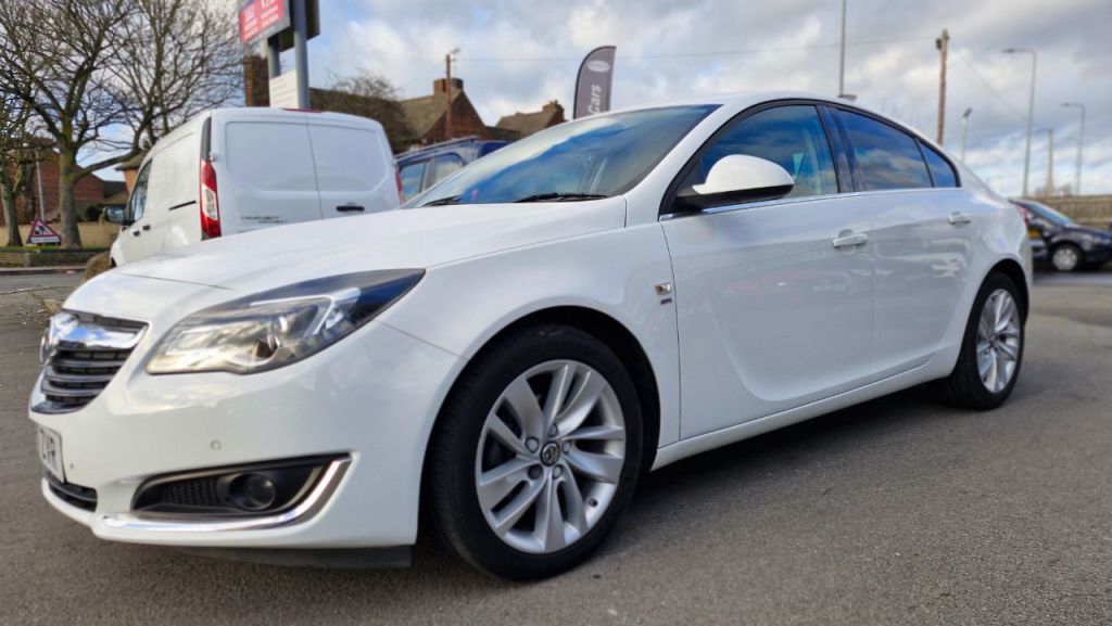Used Vauxhall Insignia 2017 for sale - 76895934: Photo 10