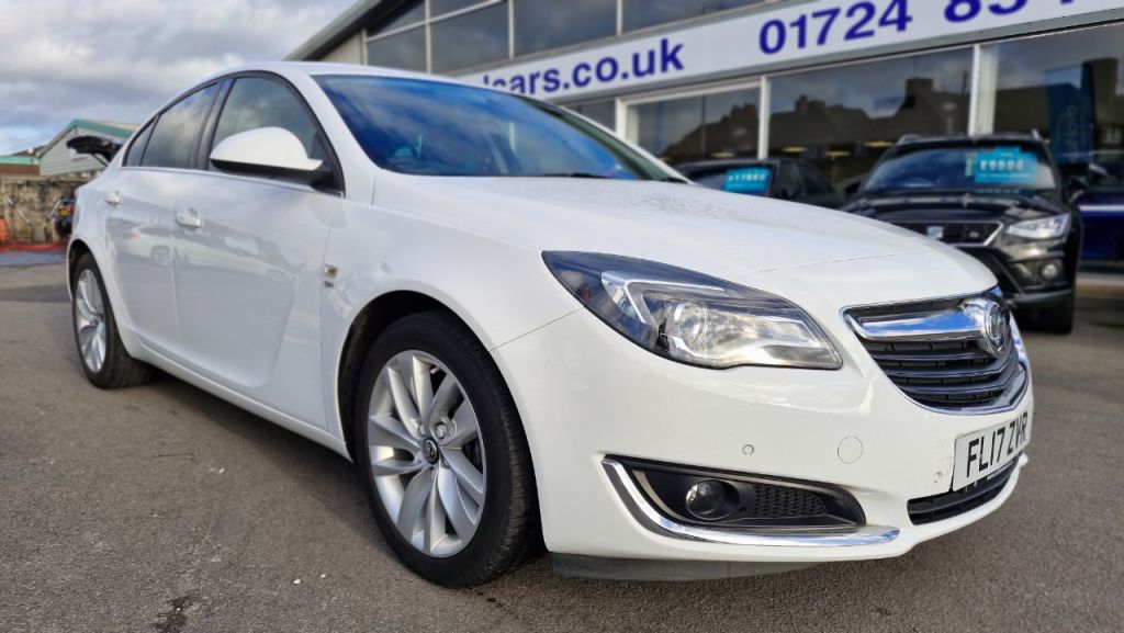 Used Vauxhall Insignia 2017 for sale - 76895934: Photo 12