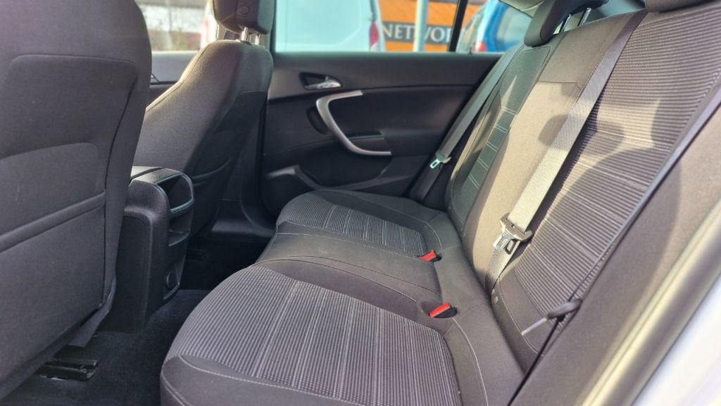 Used Vauxhall Insignia 2017 for sale - 76895934: Photo 14