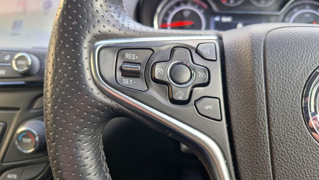 Used Vauxhall Insignia 2017 for sale - 76895934: Photo 23