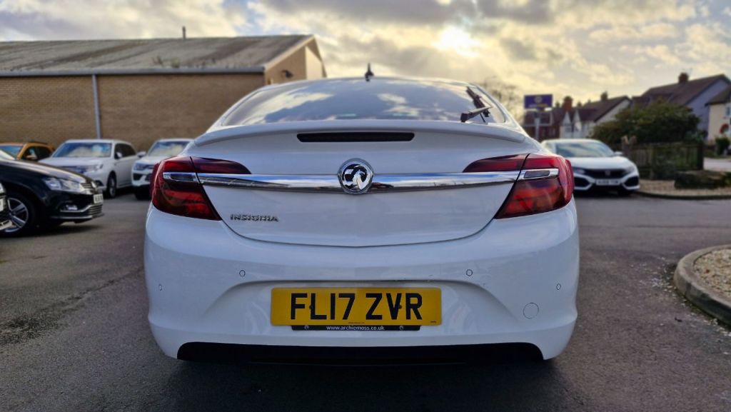 Used Vauxhall Insignia 2017 for sale - 76895934: Photo 6