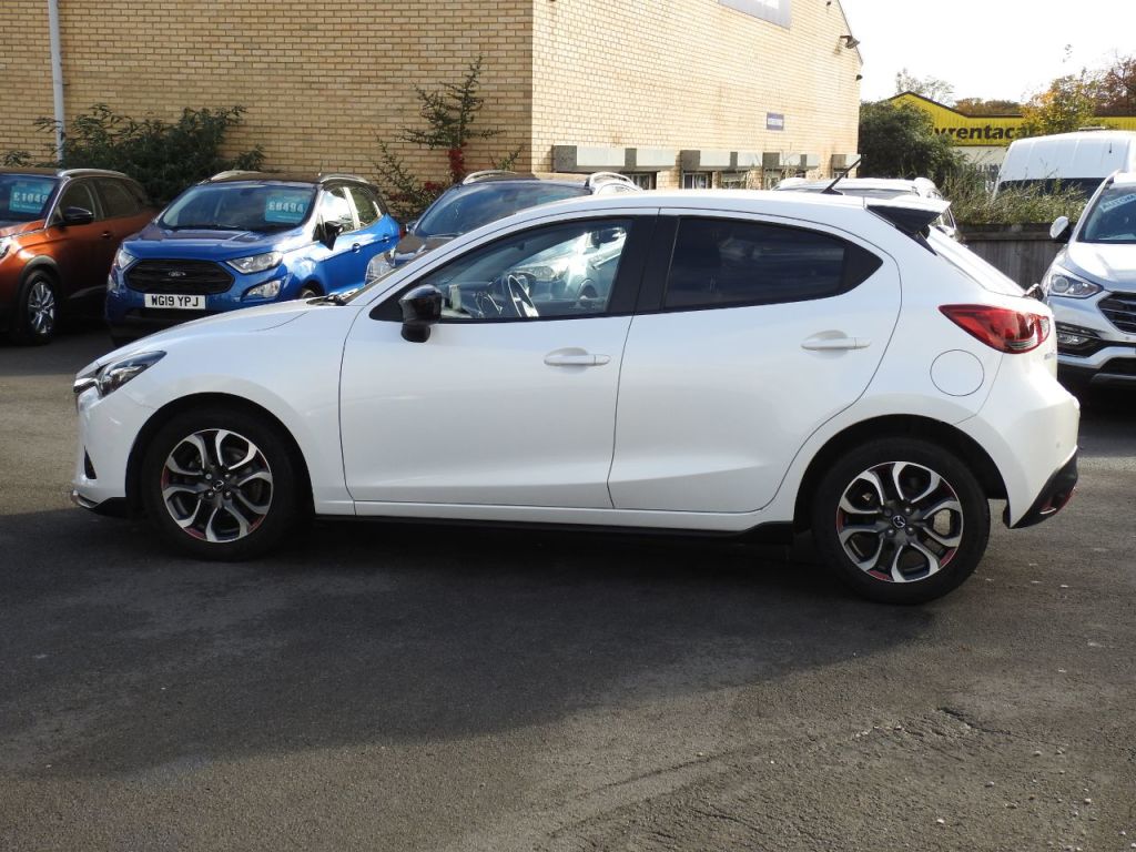 Used Mazda Mazda2 2016 for sale - 76322749: Photo 14