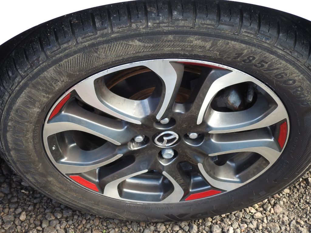 Used Mazda Mazda2 2016 for sale - 76322749: Photo 18