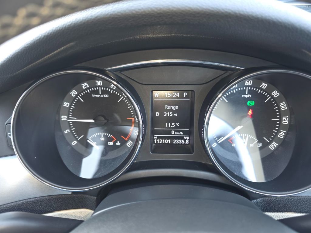 Used Skoda Superb 2014 for sale - 76345078: Photo 17