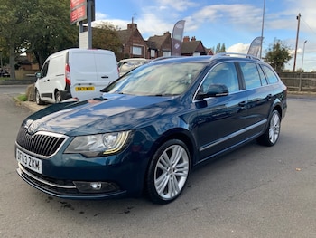 Used Skoda Superb 2014 for sale - 76345078: Photo